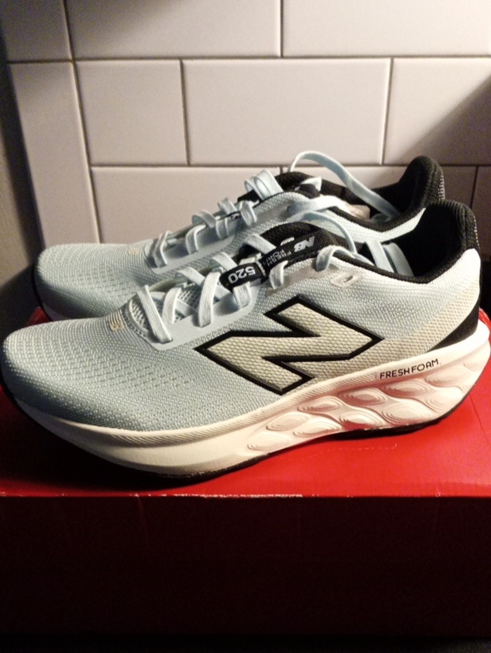 New Balance Women's Athletic Shoes - Light Blue & Black 8M